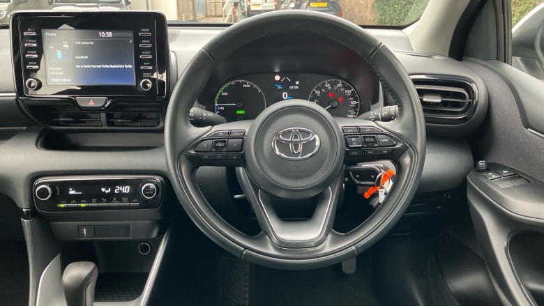 Toyota Yaris 1.5 Hybrid Icon 5dr CVT Hybrid Hatchback